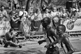 爱游戏官方入口-乌干达男篮在非洲预赛中拼搏奋战，迈向新高度，乌干达篮球比赛